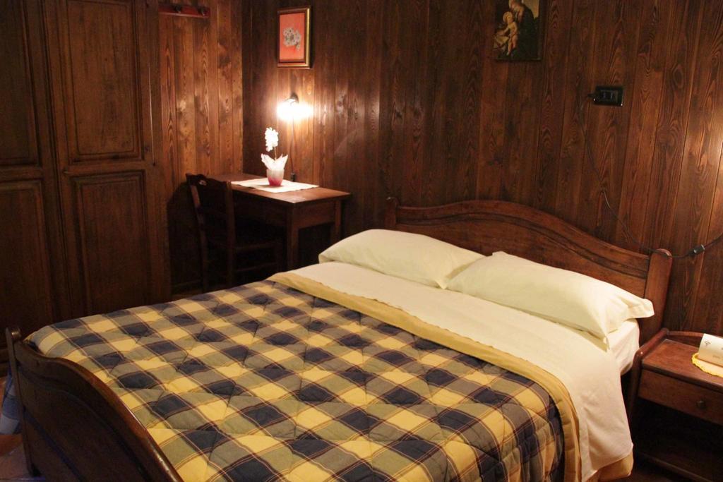 Chambres D'Hotes Les Fleurs Pila  Quarto foto